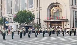 上海武警拉链式人墙 上海武警拉链式人墙